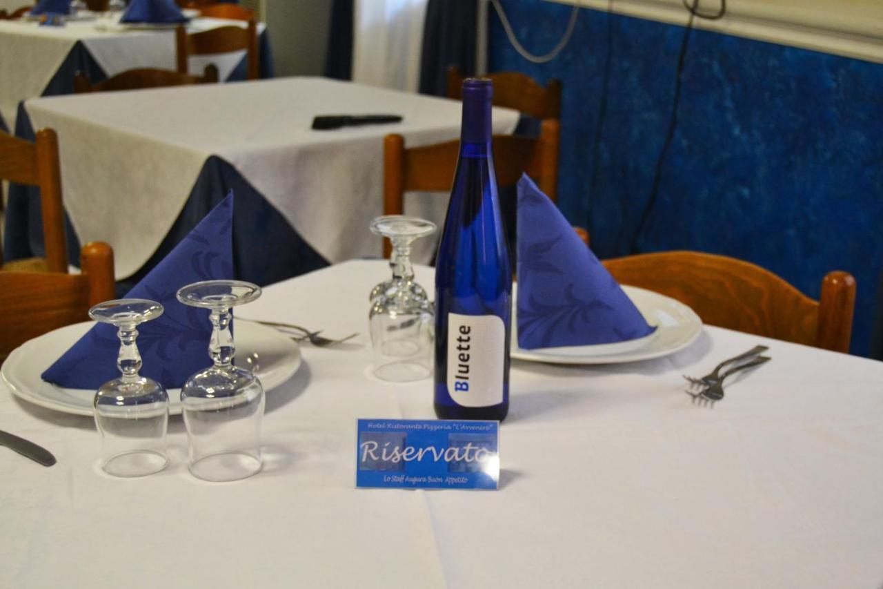 Hotel Ristorante L'Avvenire Gizzeria Buitenkant foto