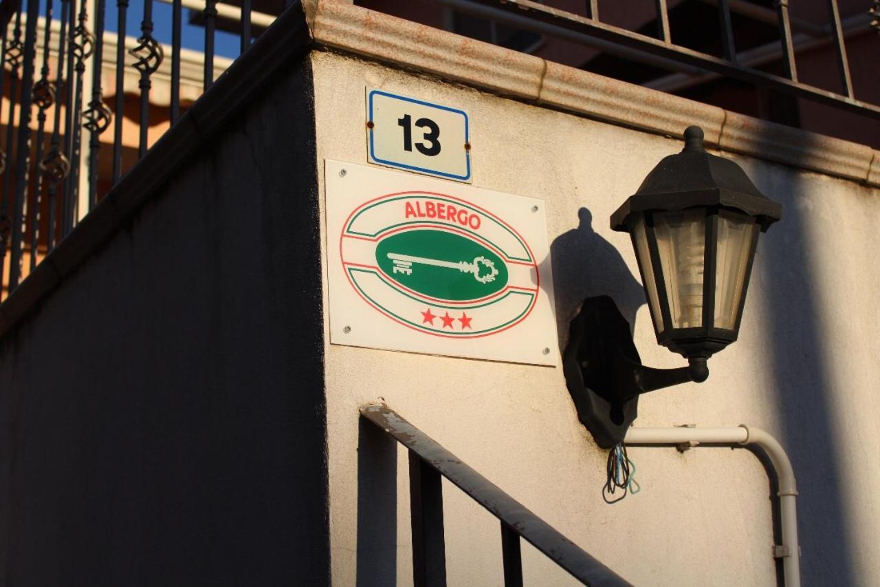 Hotel Ristorante L'Avvenire Gizzeria Buitenkant foto