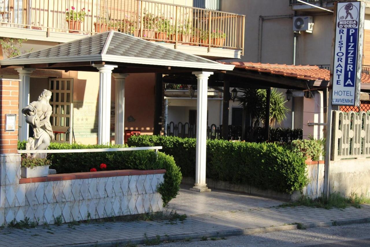 Hotel Ristorante L'Avvenire Gizzeria Buitenkant foto