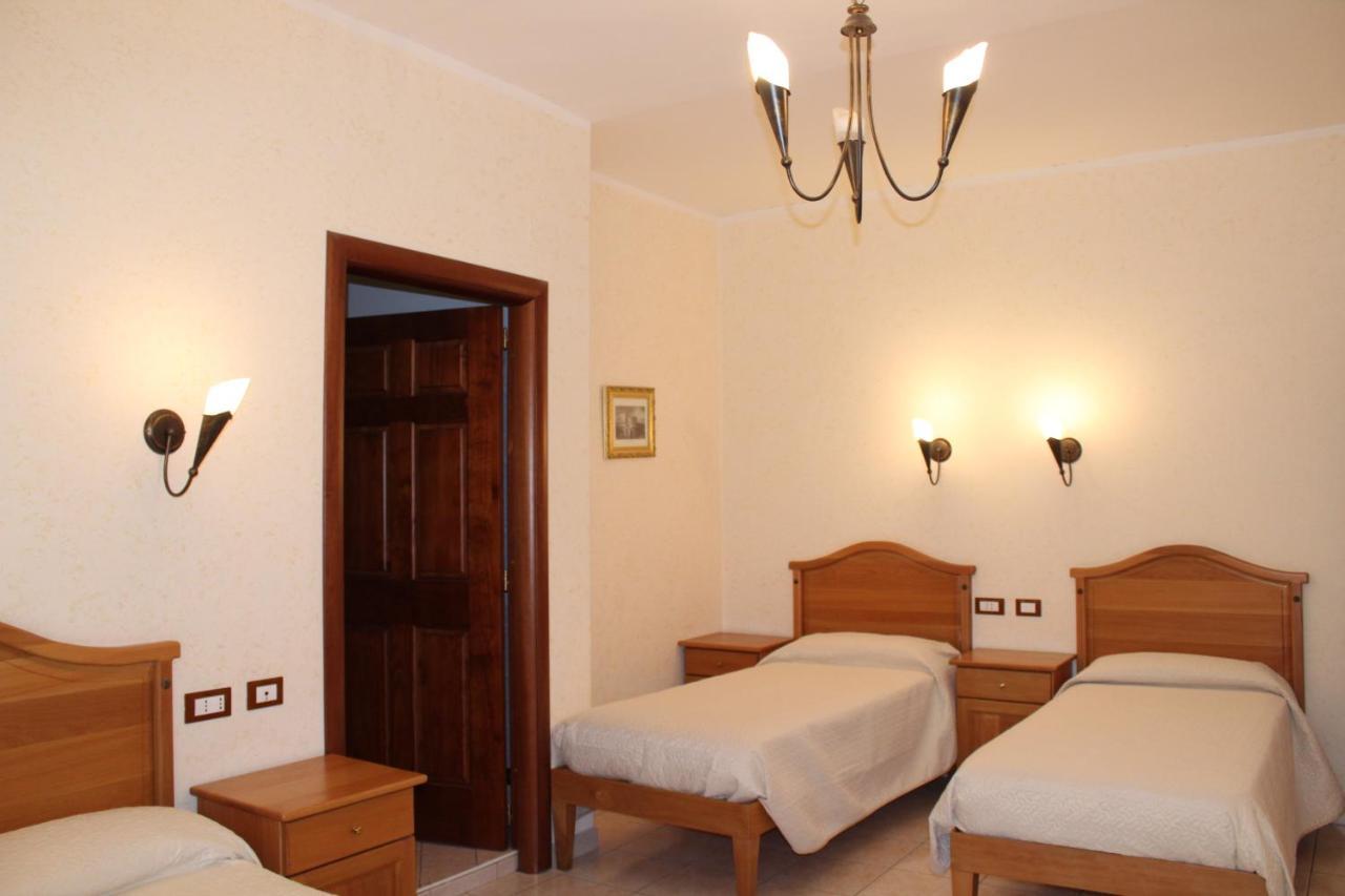 Hotel Ristorante L'Avvenire Gizzeria Buitenkant foto